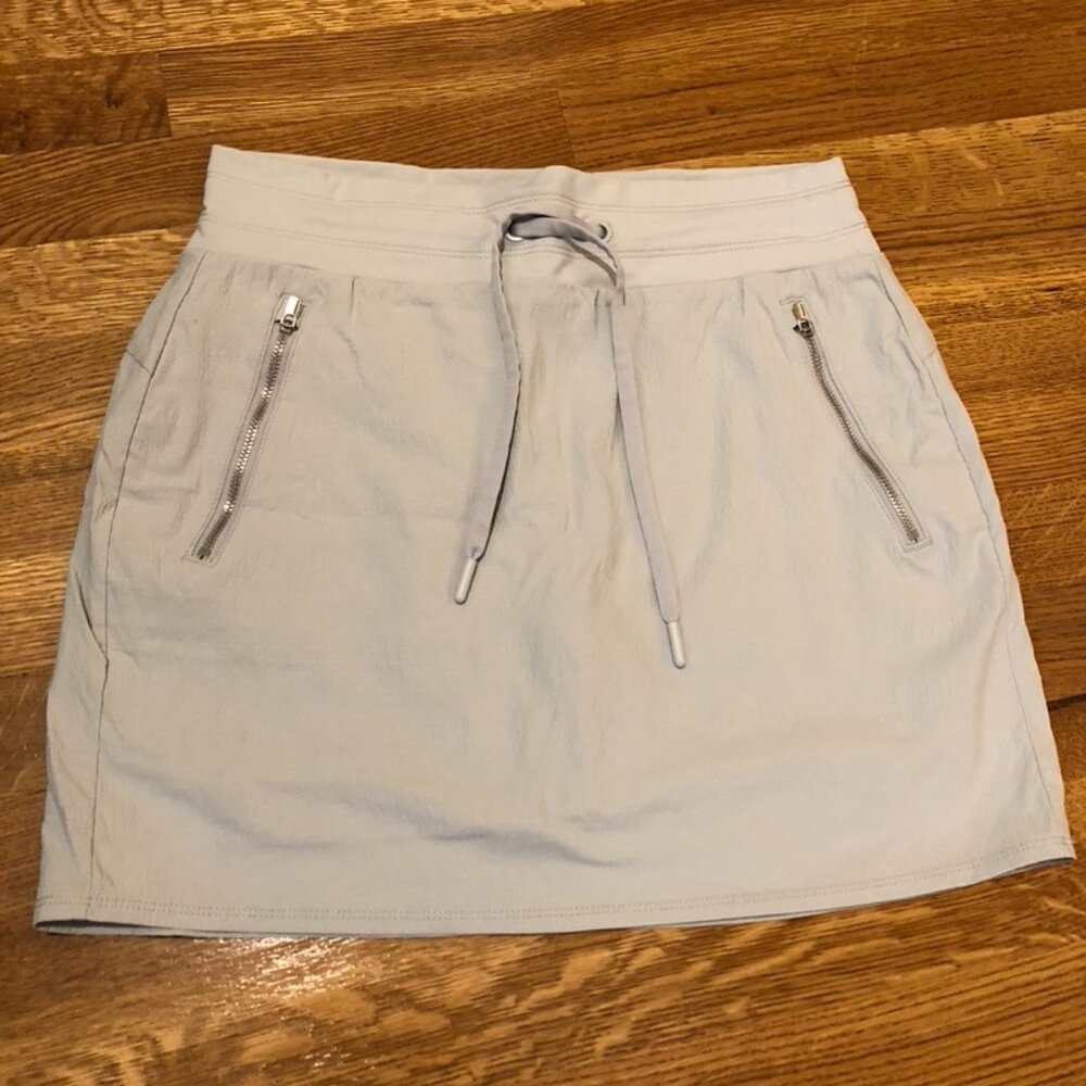 Athleta Trekki North Skort